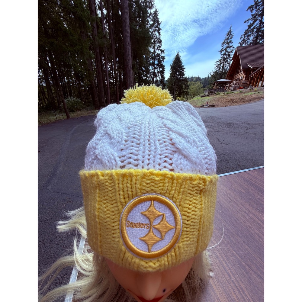 Pittsburgh Steelers '47 Women's Luminance Knit Pom Beanie White Gold Hat NWT